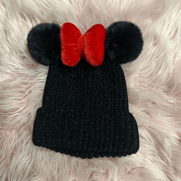 Disney Accessories - Minnie Mouse hat
